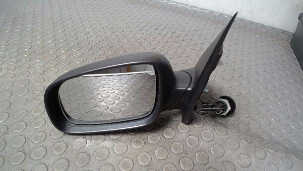 Foto: AUSSENSPIEGEL MECHANISCH VERSTELLBAR LINKS ( UNLACKIERT ) eines Seat Arosa 1.0 CL