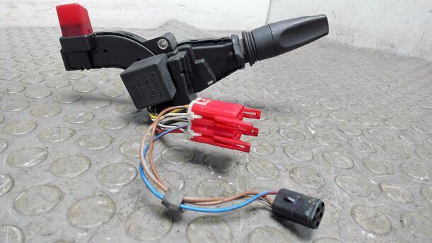 Foto: Blinkschalter/Kombischalter L eines Ford Scorpio CL