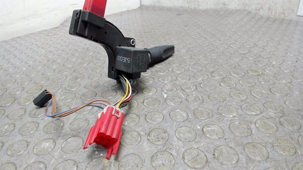 Foto: Blinkschalter/Kombischalter eines Ford Scorpio CL