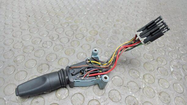 Foto: WISCHERSCHALTER eines Ford Scorpio CL