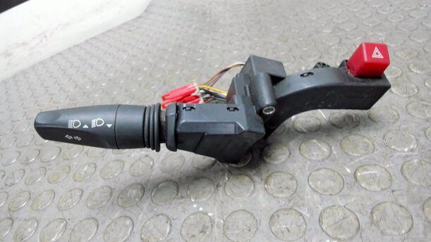 Foto: BLINKERSCHALTER / KOMBISCHALTER eines Ford Scorpio CL
