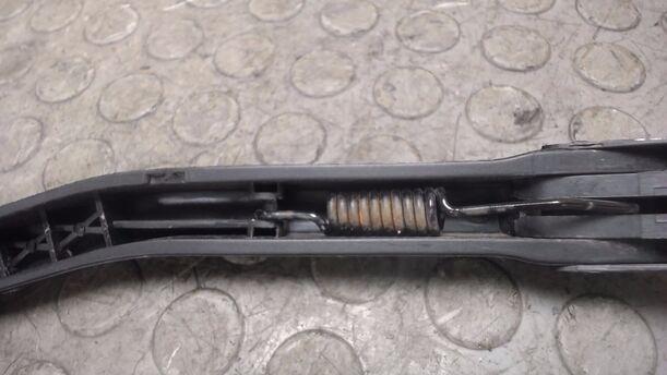 Foto: SCHEIBENWISCHERARM HINTEN eines Fiat Punto 1.2 8V CLX