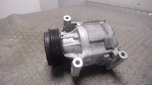 Foto: KLIMAKOMPRESSOR ( DENSO ) eines Fiat Punto 1.2 8V CLX
