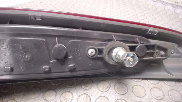 Foto: HECKLEUCHTE ( 2/3 TÜRER ) eines Fiat Punto 1.2 8V CLX