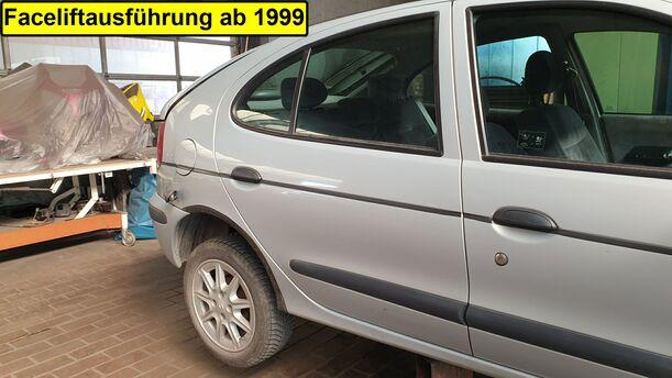 Foto: TÜR HINTEN RECHTS ( FACELIFT ) eines Renault Megane 1.4 CLX