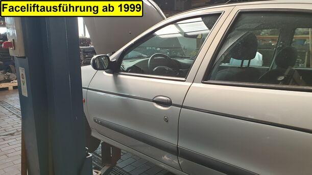 Foto: TÜR VORNE LINKS ( 4/5 TÜRER ) ( FACELIFT ) eines Renault Megane 1.4 CLX