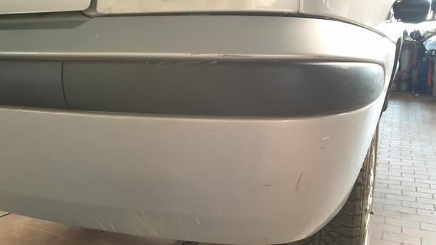 Foto: STOSSFÄNGER / STOSSSTANGE HINTEN ( FACELIFT ) eines Renault Megane 1.4 CLX