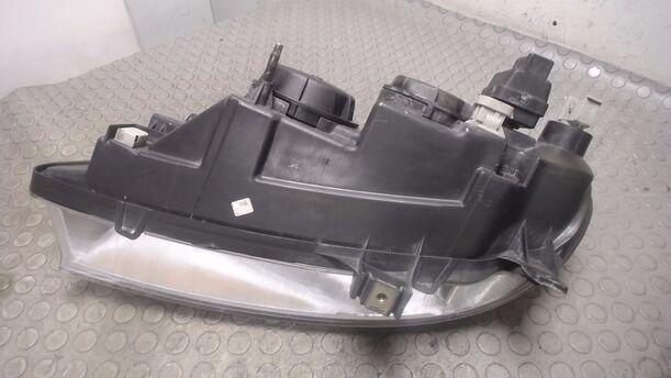 Foto: SCHEINWERFER RECHTS ( VALEO ) eines Renault Megane 1.4 CLX