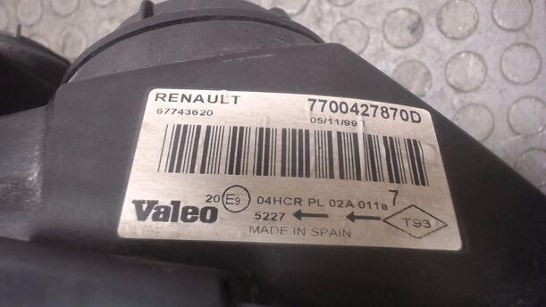 Foto: SCHEINWERFER RECHTS ( VALEO ) eines Renault Megane 1.4 CLX