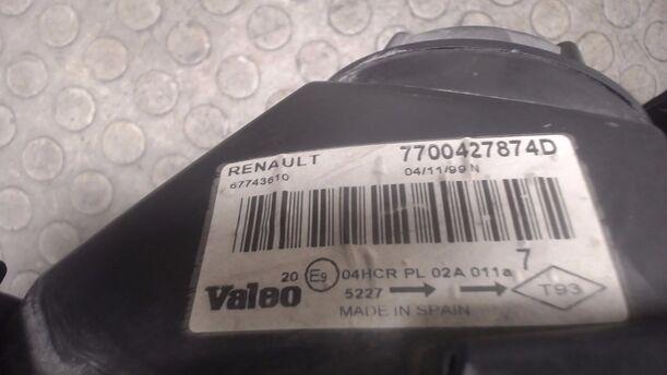 Foto: SCHEINWERFER LINKS ( VALEO ) eines Renault Megane 1.4 CLX