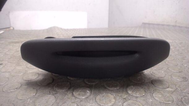 Foto: ASCHENBECHER eines Renault Megane 1.4 CL