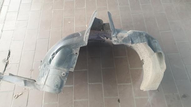 Foto: RADHAUSSCHALE/ INNENRADHAUS VORN LINKS ( 2 TEILIG ) eines Mercedes-Benz A 150 CL