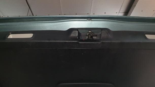 Foto: HECKKLAPPE/ HECKDECKEL eines Mercedes-Benz A 150 CL