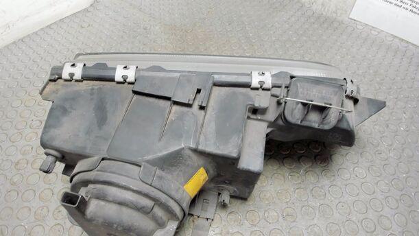 Foto: SCHEINWERFER LINKS (BOSCH) eines Ford Scorpio CL