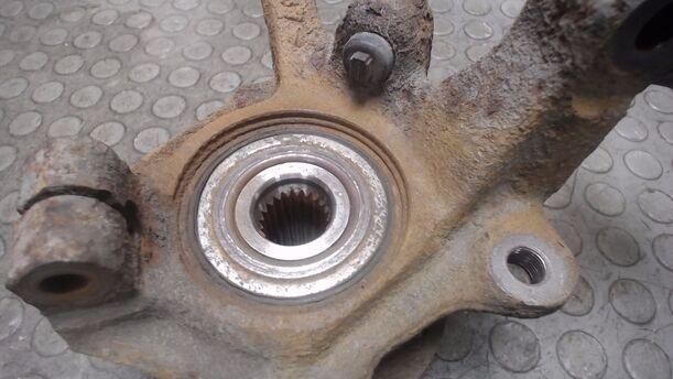 Foto: ACHSSCHENKEL VORNE LINKS eines Renault Megane 1.4 CLX
