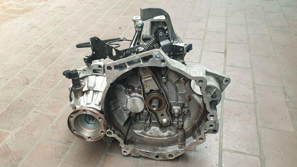 Foto: SCHALTGETRIEBE 5-GANG EVS eines Skoda Octavia 1.8 T Combi CLX