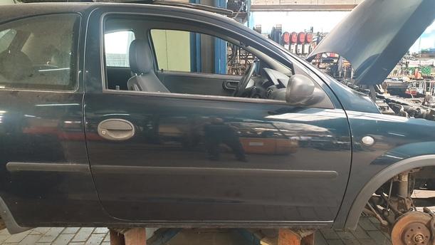 Foto: TÜR VORN RECHTS (2/3-TÜRER) eines Opel Corsa 1.3 CDTI CLX