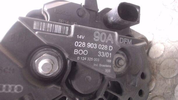 Foto: LICHTMASCHINE ( 90A ) eines Skoda Octavia 1.8 T Combi CLX