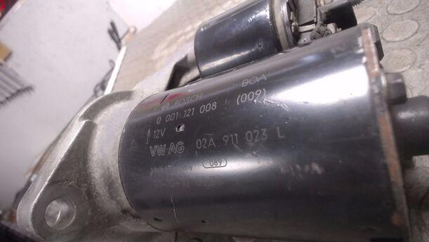 Foto: ANLASSER / STARTER BOSCH eines Skoda Octavia 1.8 T Combi CLX