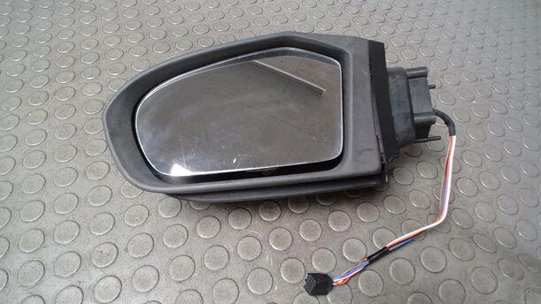 Foto: AUSSENSPIEGEL ELEKTRISCH VERSTELLBAR LINKS ( VOR FACELIFT ) eines Mercedes-Benz A 150 CLX