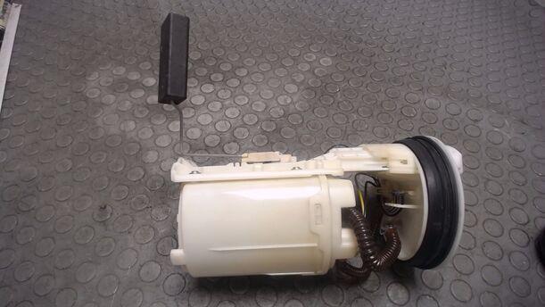 Foto: KRAFTSTOFFPUMPE eines Skoda Octavia 1.8 T Combi CLX