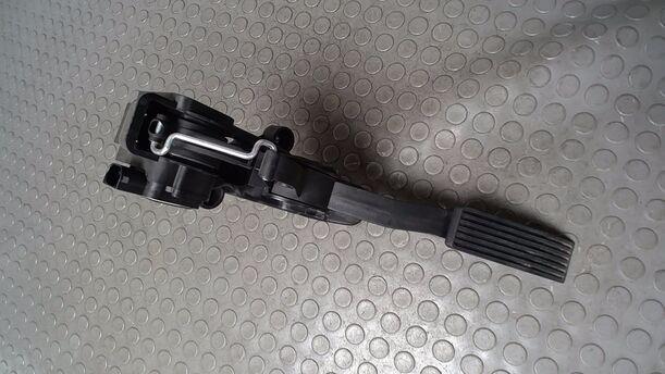 Foto: GASPEDAL eines Mercedes-Benz A 150 Viva X