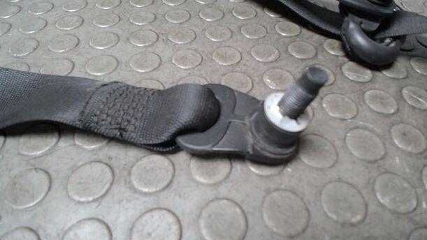 Foto: SICHERHEITSGURT LINKS ( 2/3 TÜRER ) eines Mercedes-Benz A 150 Viva X