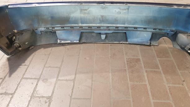 Foto: STOSSFÄNGER / STOßSTANGE HINTEN eines Ford Focus Viva X