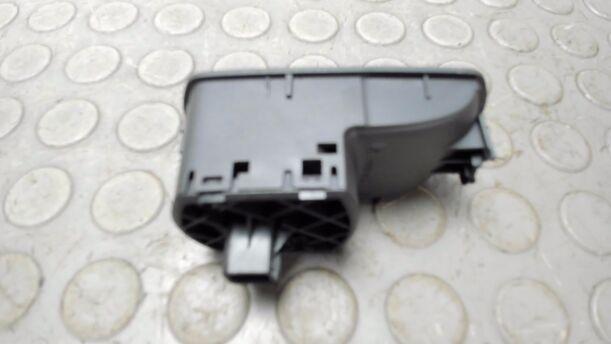 Foto: FENSTERHEBERSCHALTER eines Opel Corsa 1.4 16V Viva X