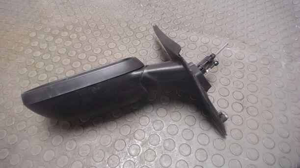Foto: AUSSENSPIEGEL MECHANISCH VERSTELLBAR LINKS eines Opel Corsa 1.3 CDTI Viva X