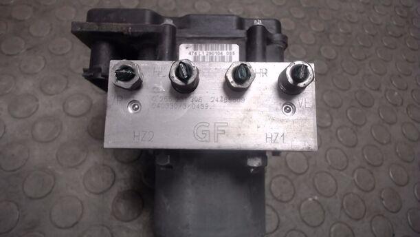 Foto: HAUPTBREMSAGGREGAT ABS eines Opel Corsa 1.3 CDTI Viva X
