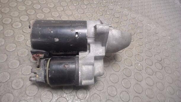 Foto: ANLASSER / STARTER ( BOSCH ) eines Opel Corsa 1.3 CDTI Viva X