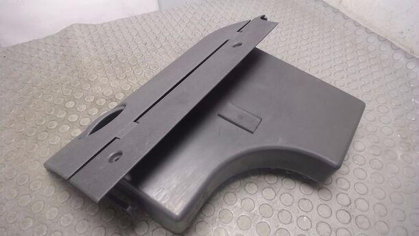 Foto: HANDSCHUHFACH eines Opel Corsa 1.3 CDTI Viva X