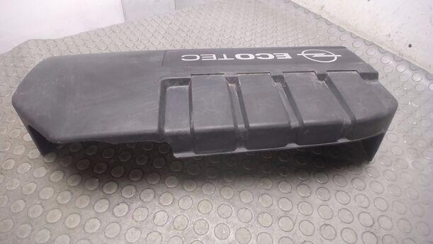 Foto: MOTORVERSCHALUNG / ABDECKUNG MOTOR eines Opel Corsa 1.3 CDTI Viva X