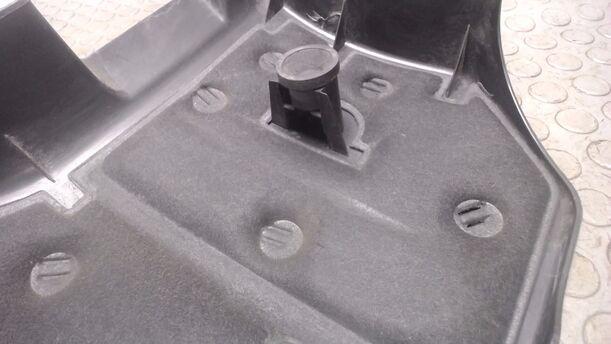 Foto: MOTORVERSCHALUNG / ABDECKUNG MOTOR eines Opel Corsa 1.3 CDTI Viva X