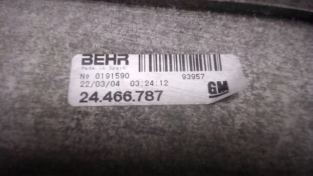 Foto: LADELUFTKÜHLER eines Opel Corsa 1.3 CDTI Viva X