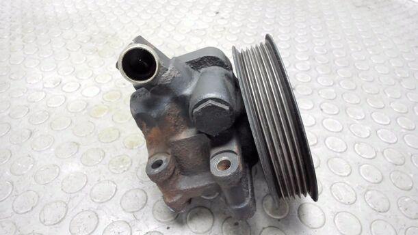 Foto: PUMPE SERVOLENKUNG eines Ford Focus Viva X