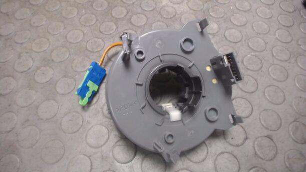 Foto: WICKELFEDER / SCHLEIFRING / KONTAKTPLATTE eines Opel Corsa 1.3 CDTI Viva X