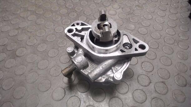 Foto: VAKUUMPUMPE eines Opel Corsa 1.3 CDTI Viva X