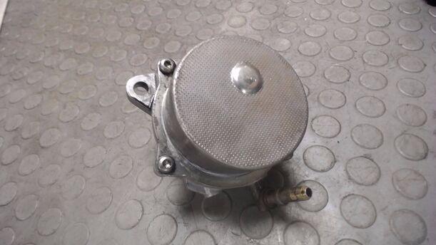 Foto: VAKUUMPUMPE eines Opel Corsa 1.3 CDTI Viva X