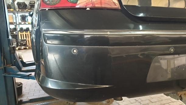 Foto: STOSSSTANGE / STOSSFÄNGER HINTEN eines Peugeot 407 HDi 205 Bi-Turbo Automatik Viva X