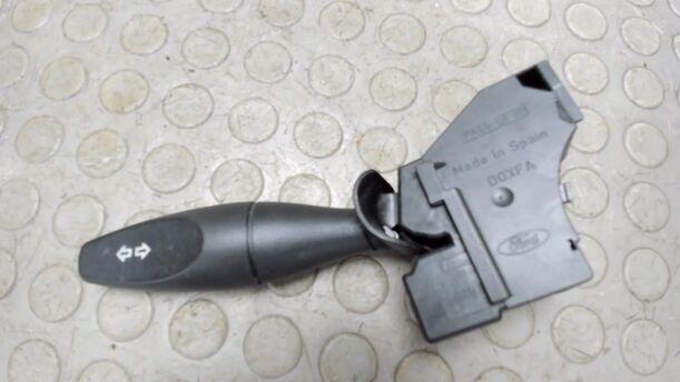 Foto: BLINKERSCHALTER / KOMBISCHALTER eines Ford Focus GL