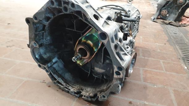Foto: SCHALTGETRIEBE ENL eines Audi A4 1.6 GL