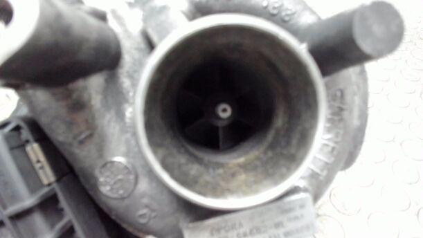Foto: TURBOLADER eines Peugeot 407 HDi 205 Bi-Turbo Automatik GL