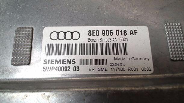 Foto: STEUERGERÄT EINSPRITZUNG/ MOTORSTEUERGERÄT eines Audi A4 1.6 Trend