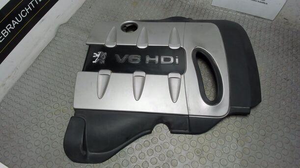 Foto: MOTORABDECKUNG OBEN eines Peugeot 407 HDi 205 Bi-Turbo Automatik GL