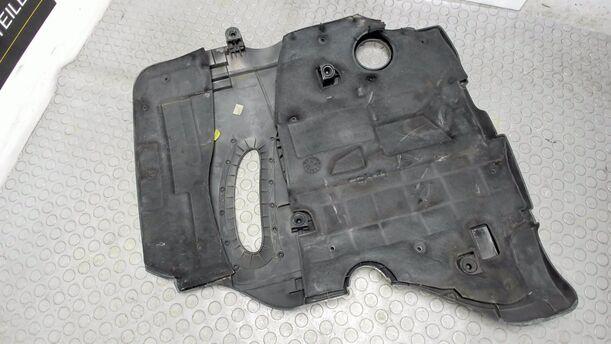 Foto: MOTORABDECKUNG OBEN eines Peugeot 407 HDi 205 Bi-Turbo Automatik GL