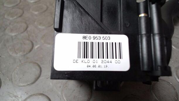 Foto: SCHEIBENWISCHERSCHALTER eines Audi A4 1.6 GL