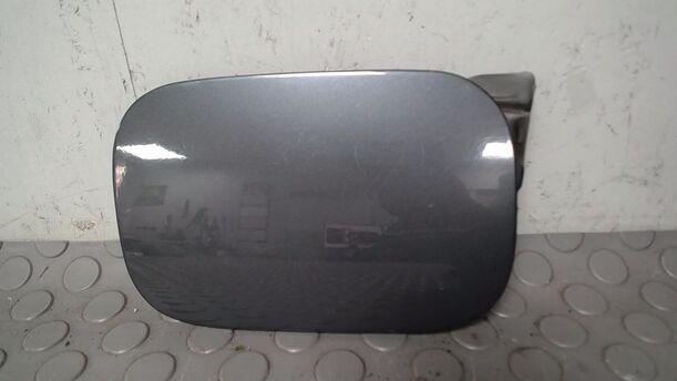 Foto: TANKKLAPPE/ TANKDECKEL eines Audi A4 1.6 GL