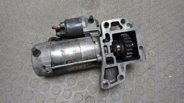 Foto: ANLASSER / STARTER eines Peugeot 407 HDi 205 Bi-Turbo Automatik